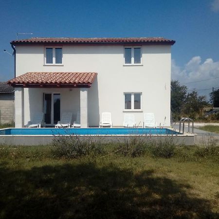 Pool House - Medulin Riviera Apartment Exterior photo